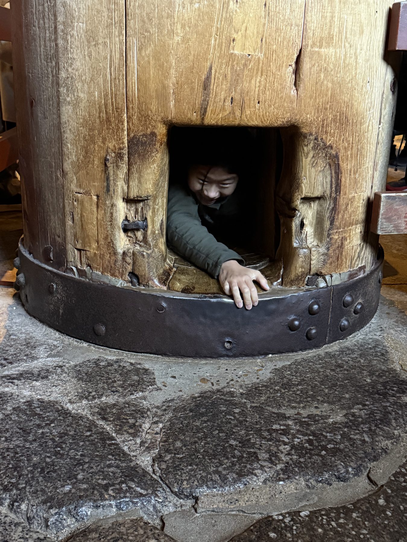 Through the nostril pillar.