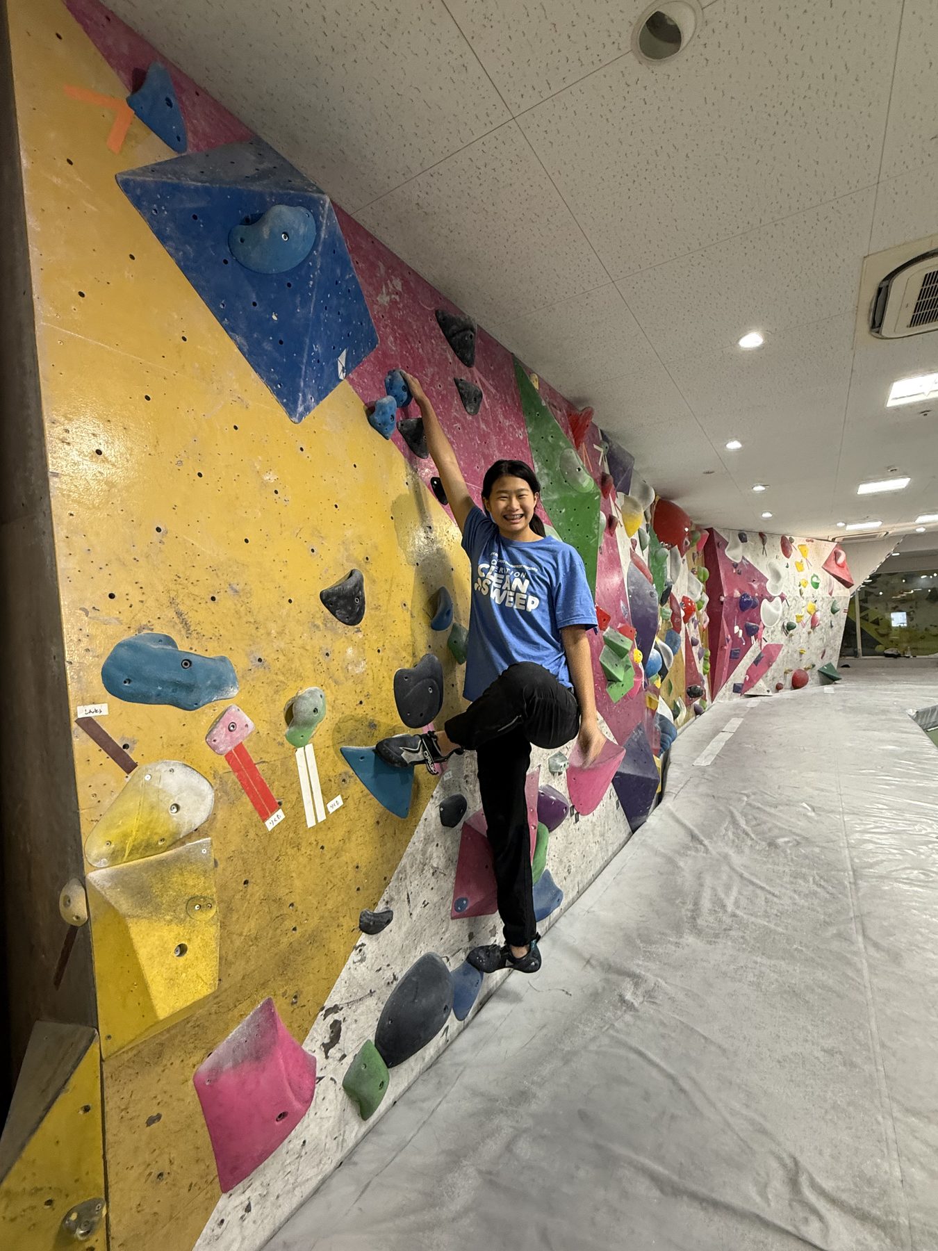 D. Bouldering Namba.